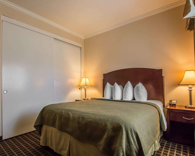 Bedroom 3, Quality Inn Temecula Valley Wine Country, Riverside