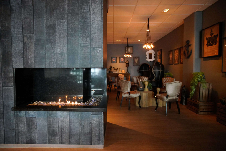 Food & Drinks 5, Park Inn by Radisson Reykjavik Keflavik Airport, Reykjanesbær