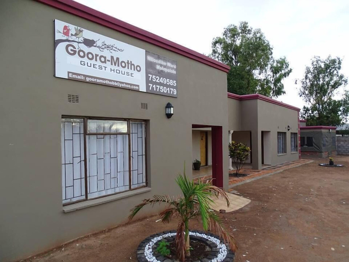 Exterior & Views 2, Goora-Motho Guest House, Kweneng South