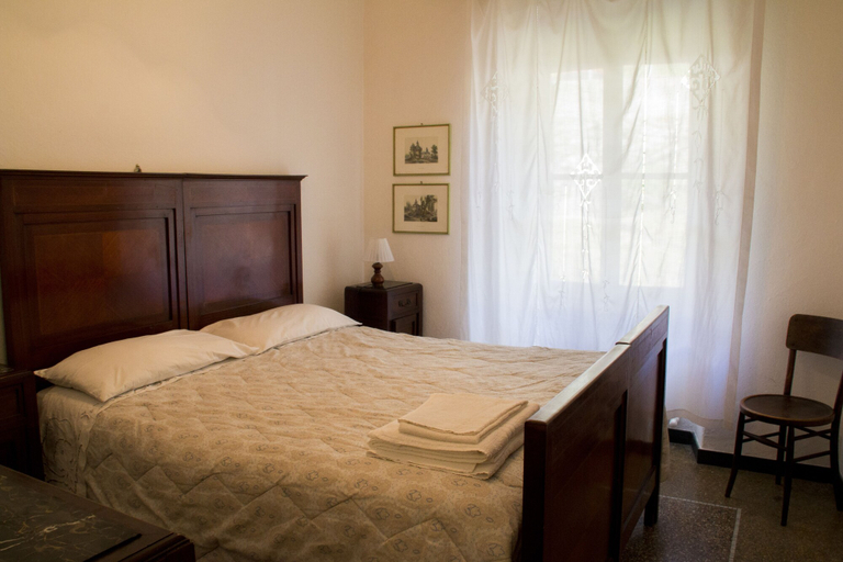 Bedroom 2, B&B da Beppe, Genova