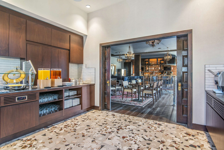 Food & Drinks 5, Hyatt House Sacramento/Midtown, Sacramento