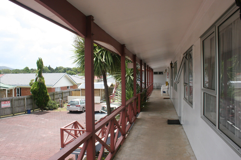 Others 5, Burgundy Rose Motel, Whangarei