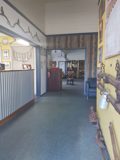 Others 5, Monto Colonial Motor Inn, Monto
