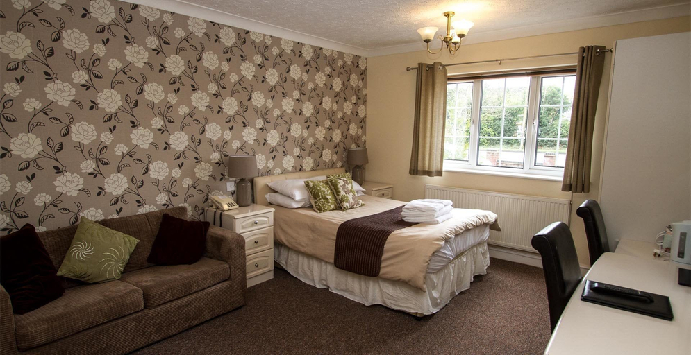 Bedroom 2, Haigs Hotel, Solihull