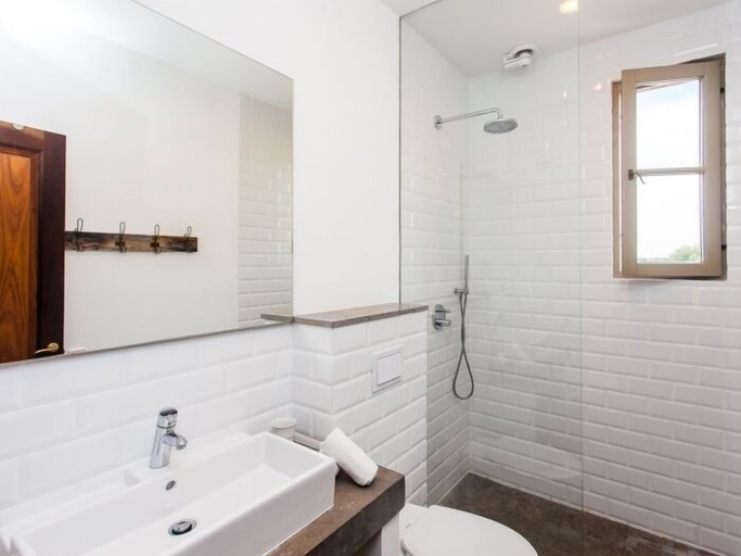 Bathroom 3, Villa Salamandra, Baleares
