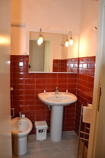 Bathroom 5, Residenza San Domenico, Siena