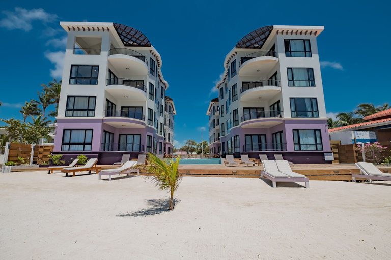Exterior & Views, Diamante Beachfront Suites