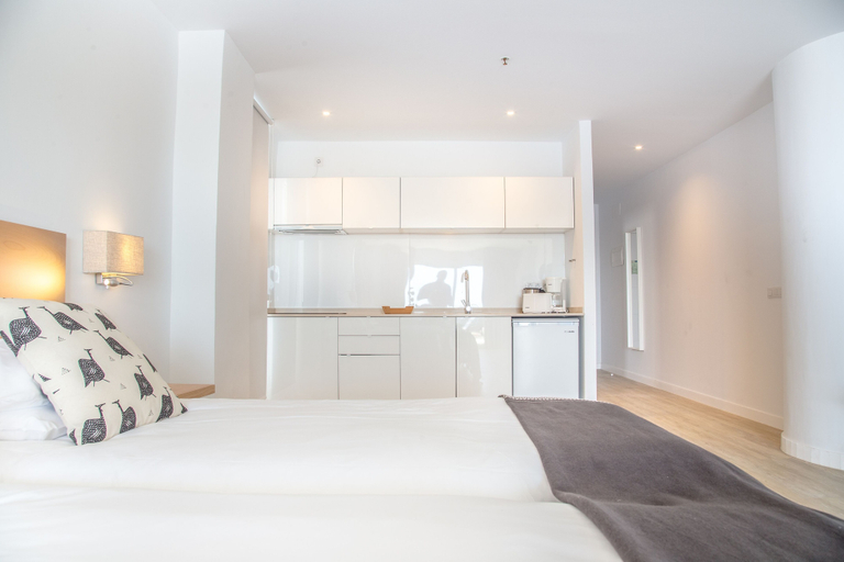 Bedroom 3, Atlantic Holiday Hotel, Santa Cruz de Tenerife