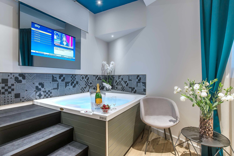 Bathroom 4, Navona Street Hotel, Roma