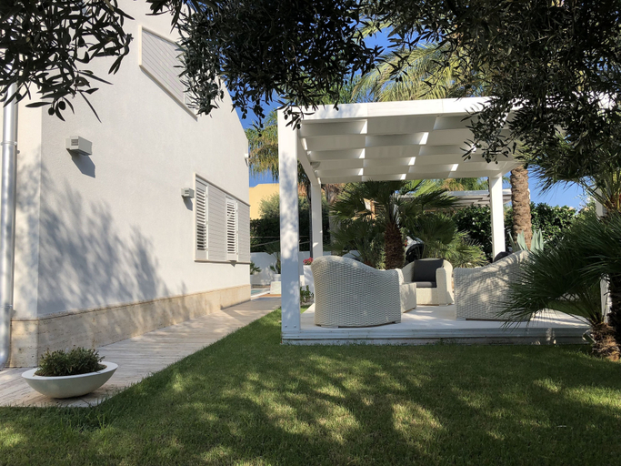 Exterior & Views 2, Villa Bellini, Trapani