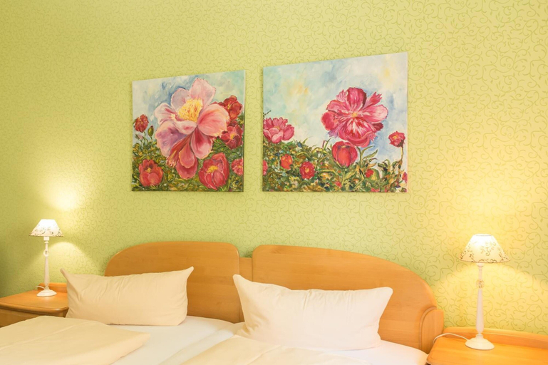 Bedroom 2, Hotel Restaurant Leander, Eifelkreis Bitburg-Prüm