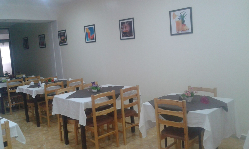 Food & Drinks 4, Remes hotel, Constantine
