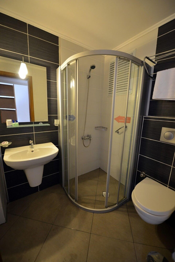 Bathroom 5, Nicholas Park Hotel, Fethiye