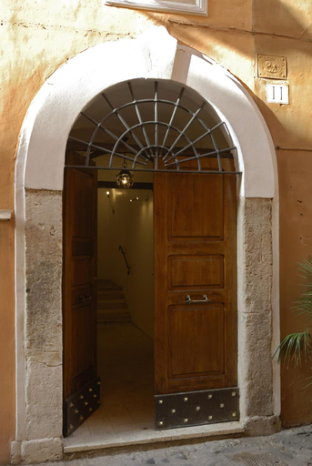 Exterior & Views 2, Vicolo del lupo Guesthouse, Roma