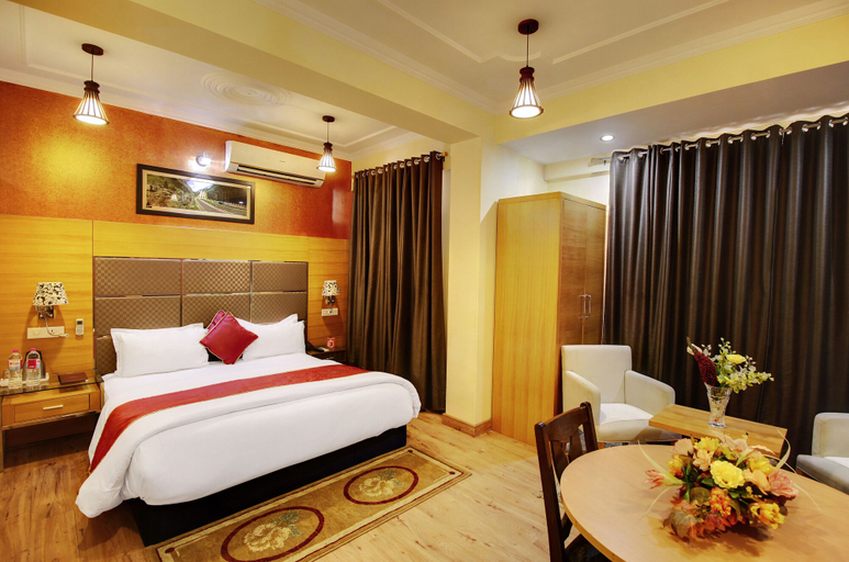Bedroom 3, Hotel The Grand Mamta, Srinagar