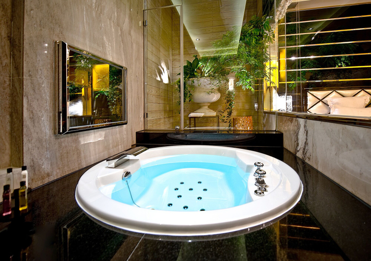 Bathroom 4, Royal Group Motel Ming Zu Branch, Kaohsiung