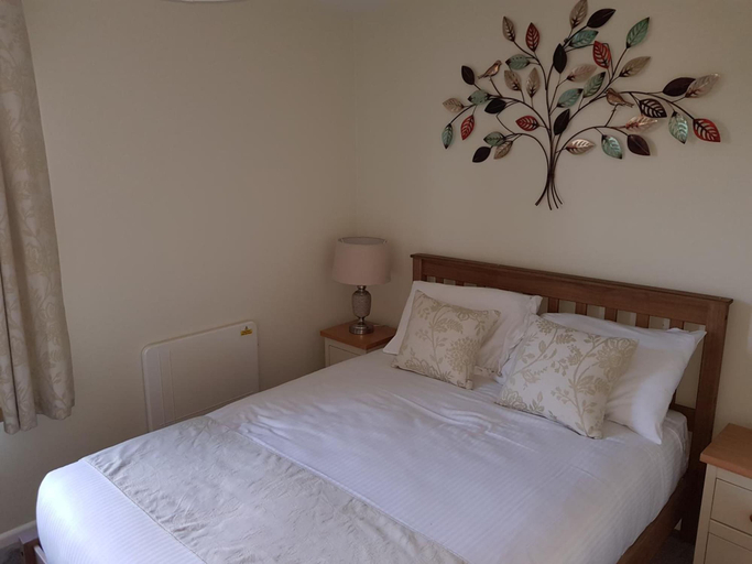 Bedroom 2, Perran View Holiday Park, Cornwall