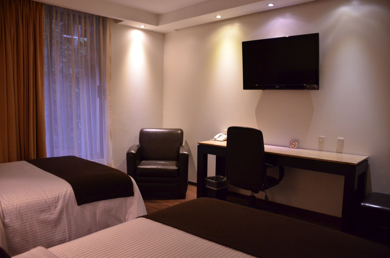 Bedroom 3, Hotel Gobernador, Durango