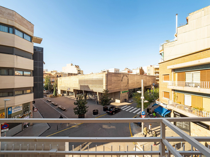 Exterior & Views, Hostal Athenas, Barcelona