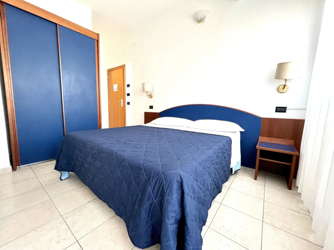 Bedroom 3, Hotel B&B Montecarlo, Ravenna