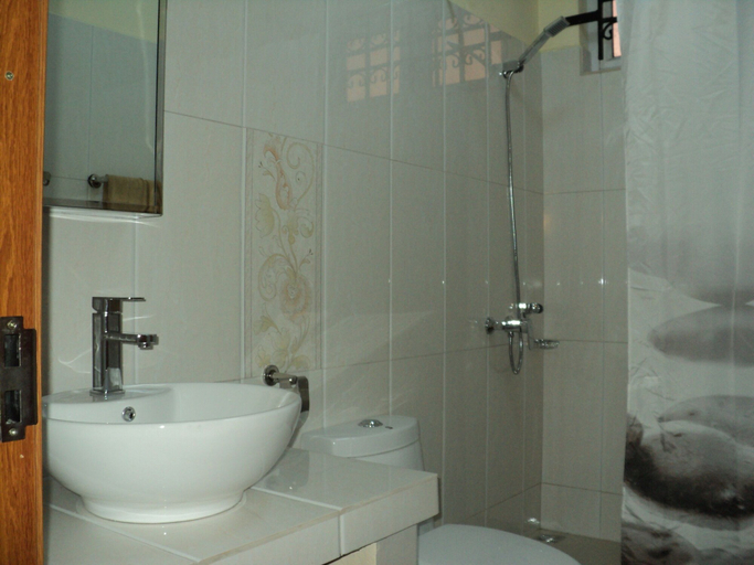 Bathroom 4, Monalysa St Honoré Apartment & Studio