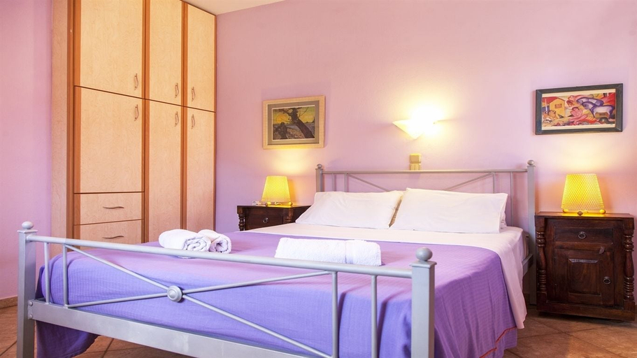 Bedroom 5, Villa Kirki Apartments, Ionian Islands