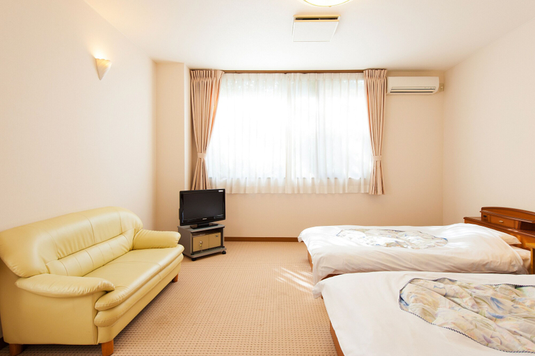 Bedroom 2, Watarase Onsen Hotel Yamayuri, Kyōtanabe