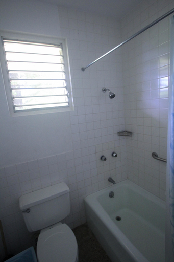 Bathroom 3, Burlingame Villa