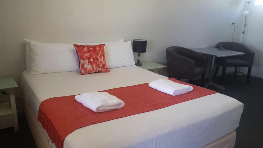Bedroom 2, Econo Lodge Chaparral Motel Ballina, Ballina