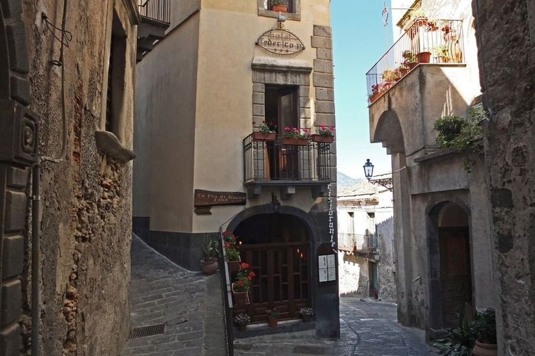 Exterior & Views 2, Hotel Federico II, Catania