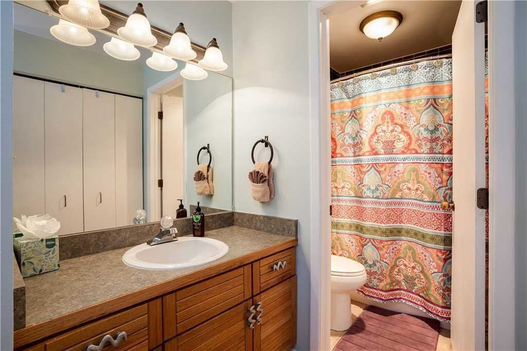 Bathroom 4, Timber Run 413, Routt