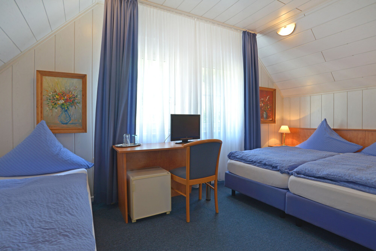Bedroom 4, Hotel Zehnthof, Cochem-Zell