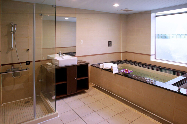 Bathroom 4, Beauty Garden Hotel, New Taipei City