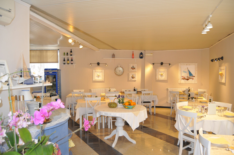 Food & Drinks 5, Hotel Villa Rosa, Genova