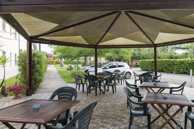 Food & Drinks 5, Villa Rosy, Lucca