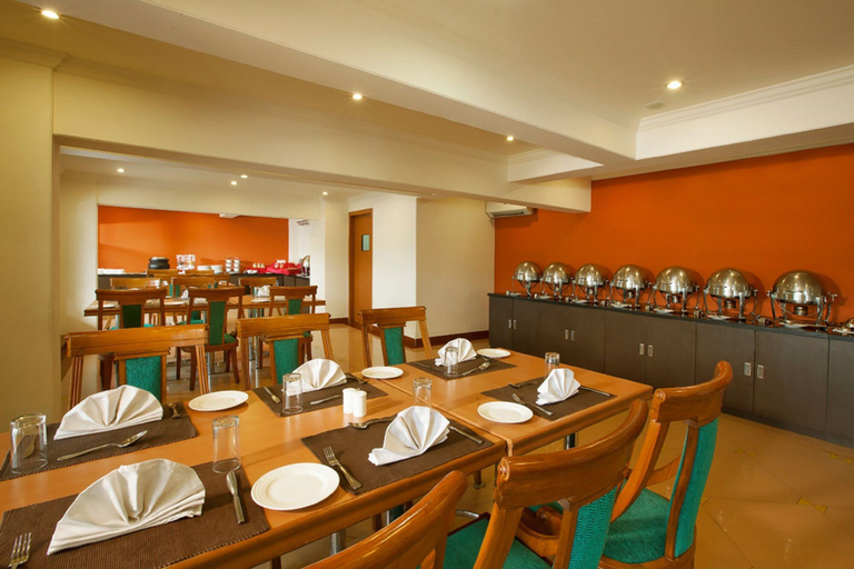 Food & Drinks 3, Sterling Lonavala, Pune