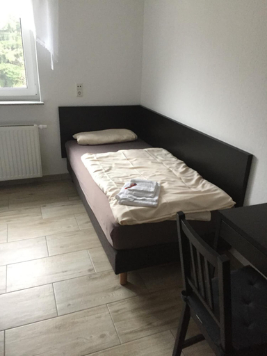 Bedroom 4, Hotel Engel, Karlsruhe