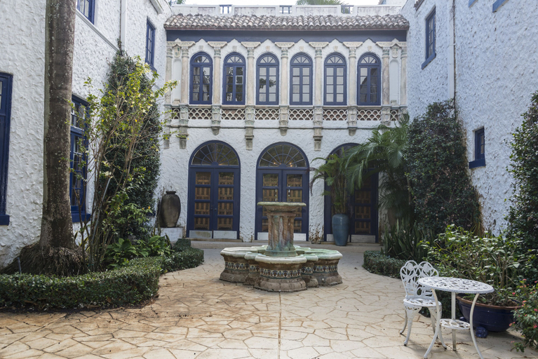 Exterior & Views 1, Young Mansion Steps To The Beach, Broward