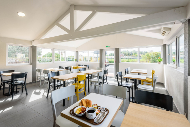 Food & Drinks 5, B&B HOTEL Narbonne (1), Aude