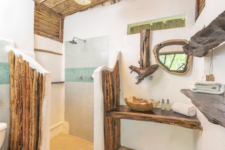 Bathroom 4, Yaxchen Tulum Cabañas & Cenote, Cozumel