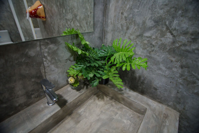 Bathroom 4, Suree House, Muang Chiang Rai