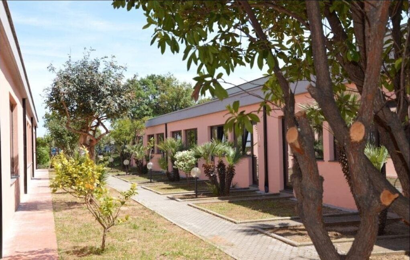 Exterior & Views, Hotel BB Porto Piombino, Livorno