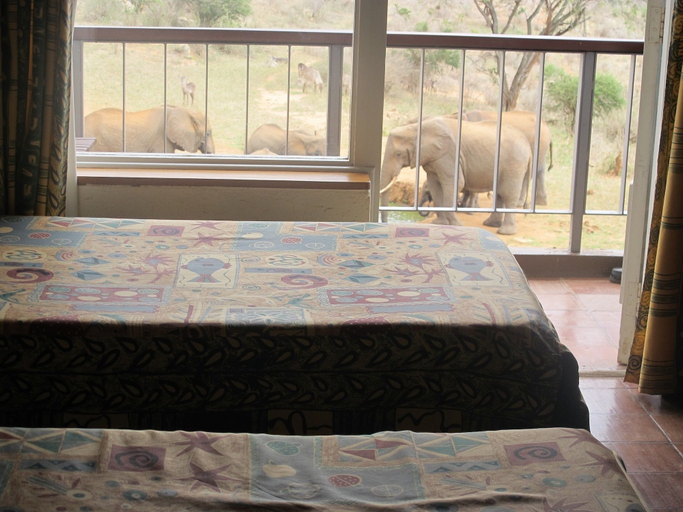 Bedroom 2, Ngulia Safari Lodge, Voi