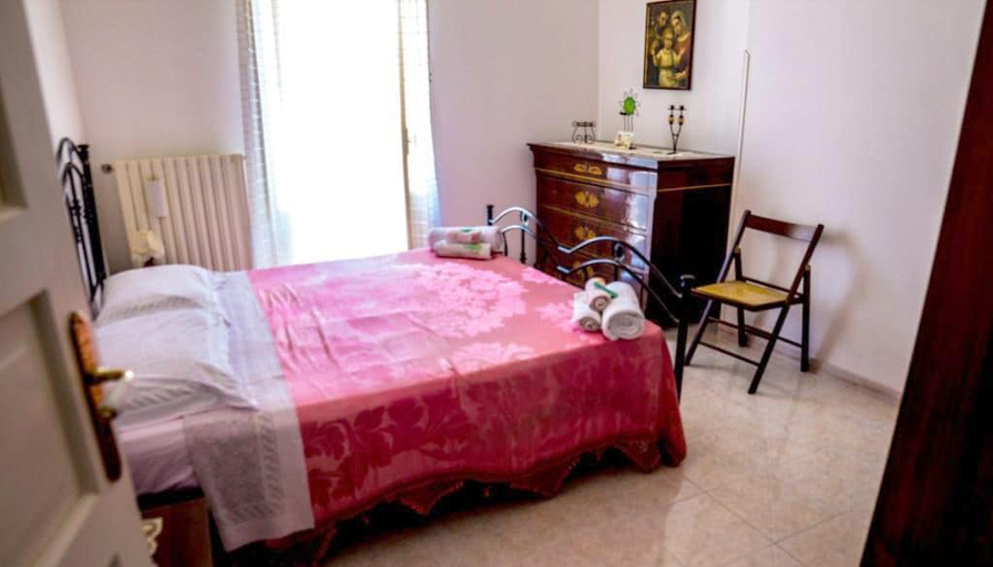 Bedroom 2, Casa Emanuele, Brindisi