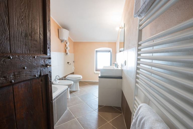 Bathroom 3, Borgo Colognola - Dimora Storica, Perugia