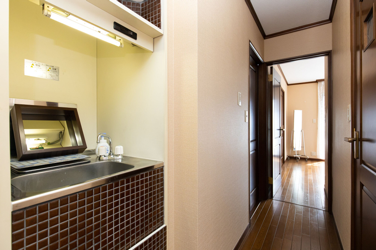 Bedroom 5, Shinagawa Wisteria Residence, Shinagawa