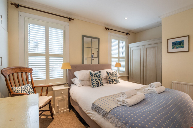 Bedroom 3, Charming Victorian Family Home in Wimbledon, London