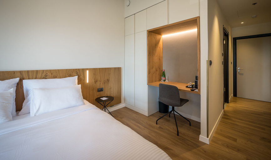 Bedroom 2, La Cappella Hotel