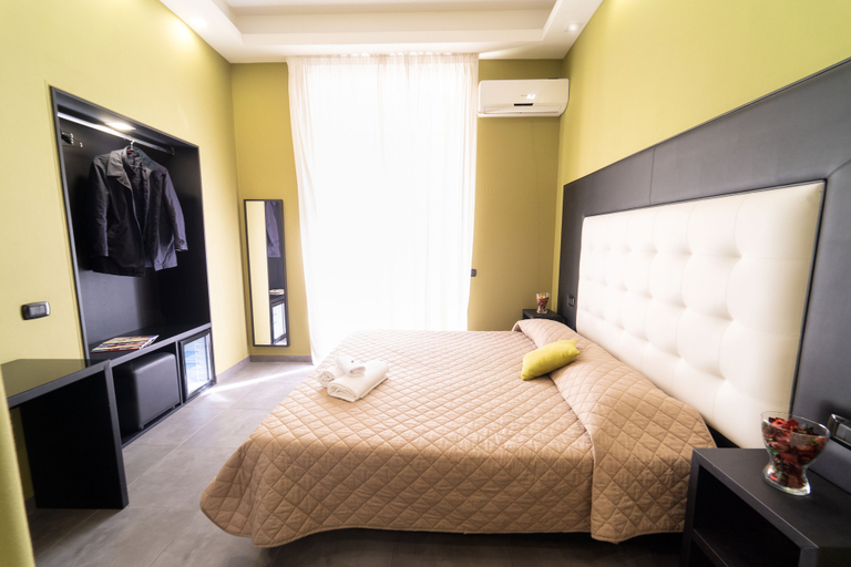 Bedroom 3, Royal House Napoli Centro "by ClaPa Group Dislocated Hospitality, Napoli