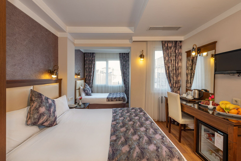 Bedroom 5, Aristocrat Hotel, Fatih